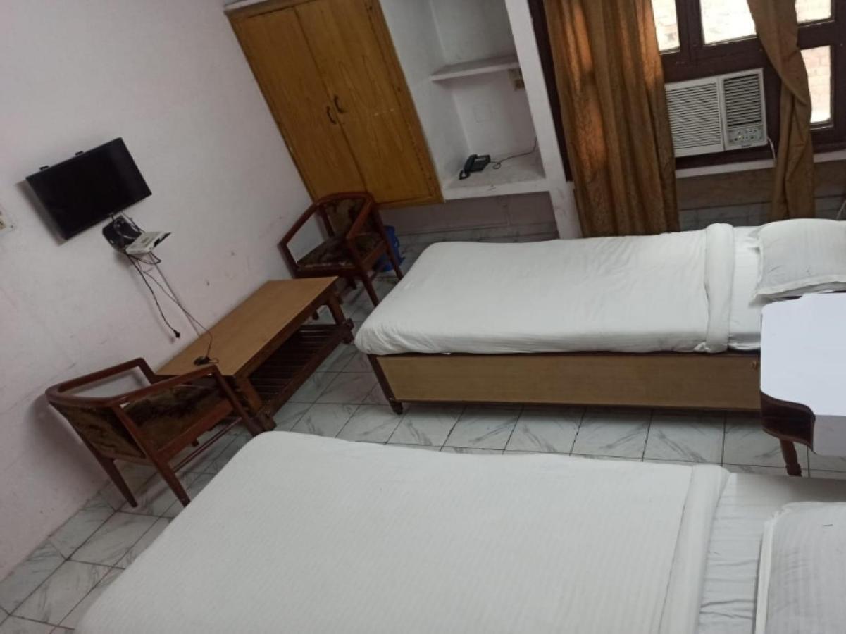 Oyo 80830 Hotel Buddha International Bodh Gaya Eksteriør bilde