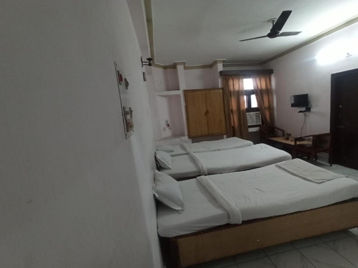 Oyo 80830 Hotel Buddha International Bodh Gaya Eksteriør bilde