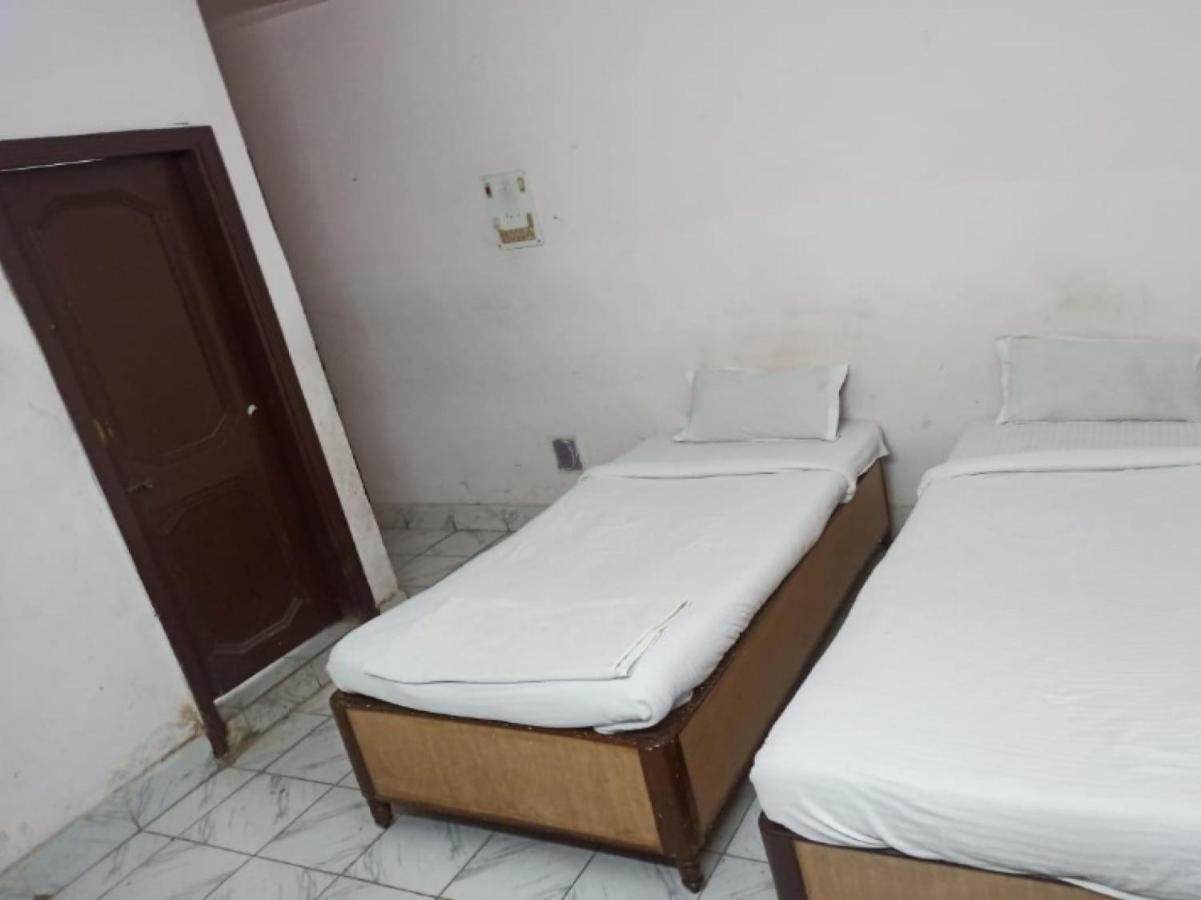 Oyo 80830 Hotel Buddha International Bodh Gaya Eksteriør bilde